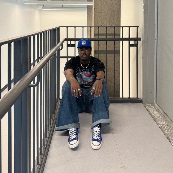 Meet your Posher, Kester - Picture 2 of 4